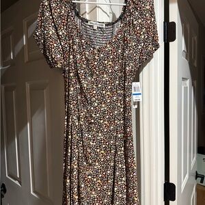 Wild Fable Black and Cream Floral Midi Dress